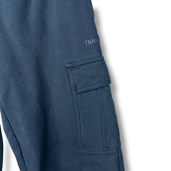 Aritzia TNA Black Cozy Fleece Sweatfleece Mega Cargo Jogger Thick Sweatpants XS - Picture 8 of 13